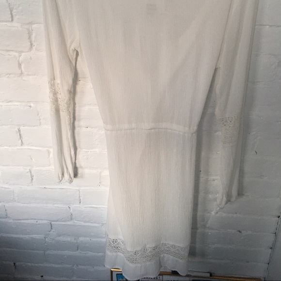 Ethereal white dress - Picture 3 of 4