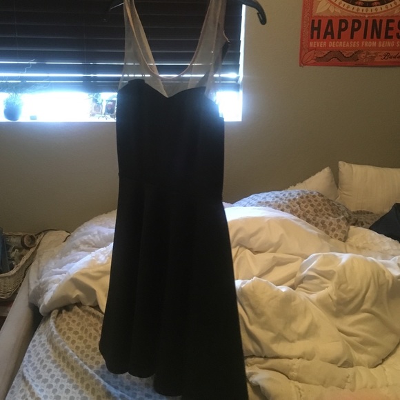 Dress - Picture 1 of 2