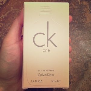 NEW Calvin Klein ck one Eau de Toilette 1.7 fl oz