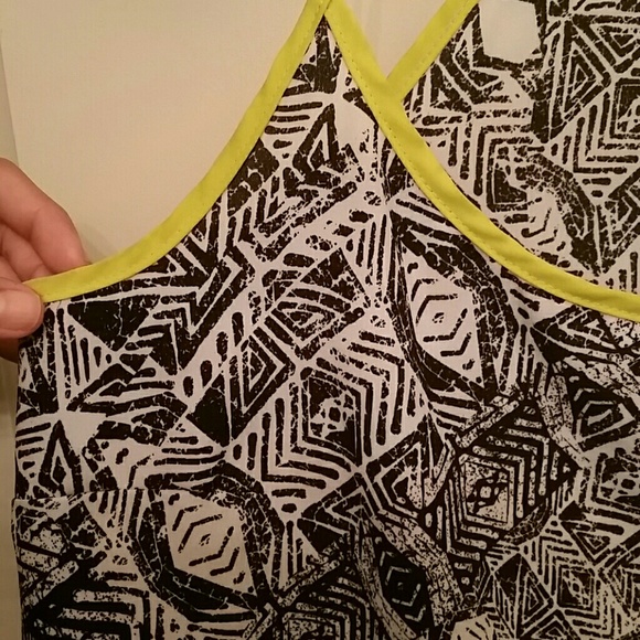 Tank top - Picture 3 of 3