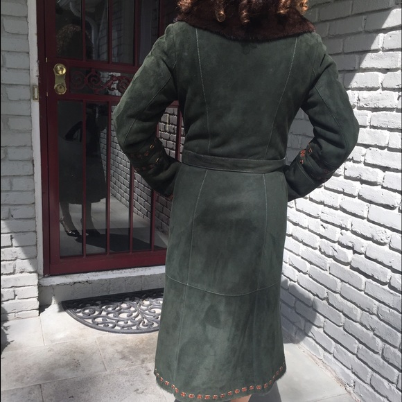 ❤️Moving Sale❤️Shearling with mink collar. - Picture 2 of 4