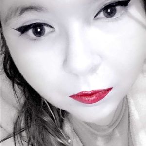 Meet your Posher, Veronica