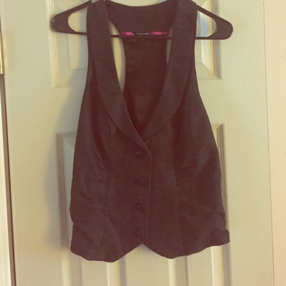 Maurices Vest