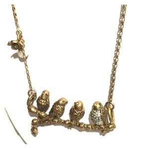 Juicy couture bird necklace