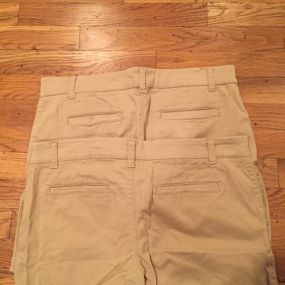 2 pair Aeropostale shorts size 9/10