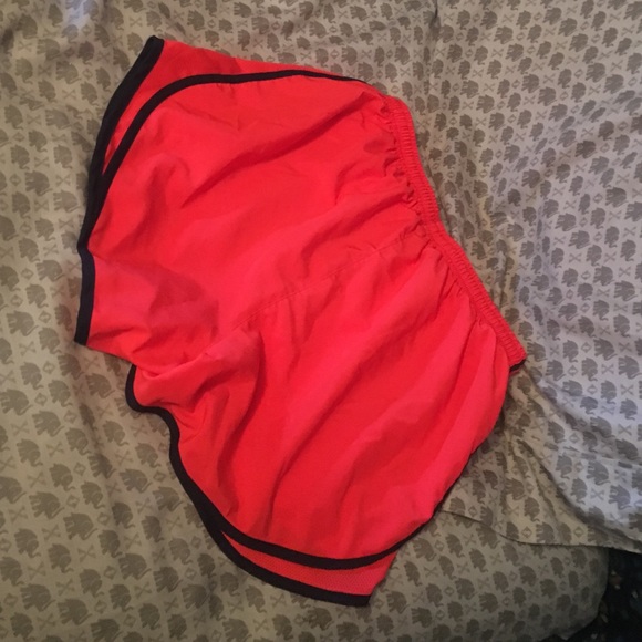 Shorts - Picture 2 of 2