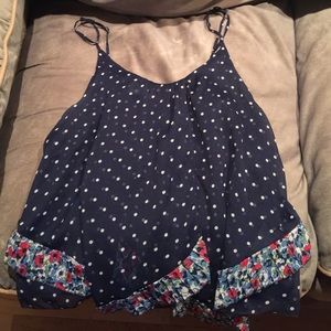 ❗️SOLD on Ⓜ️❗️Abercrombie & Fitch navy floral trim