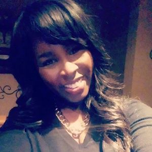 Meet your Posher, Bernice