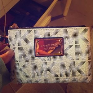 Michael Kors wallet