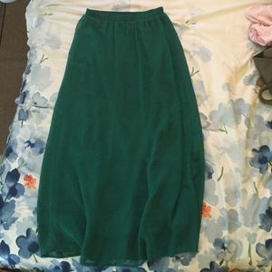 Green maxi skirt
