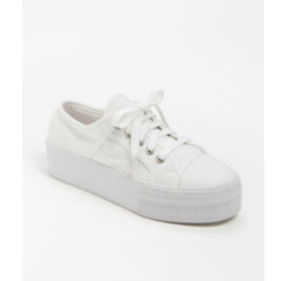 Steve Madden sneakers,