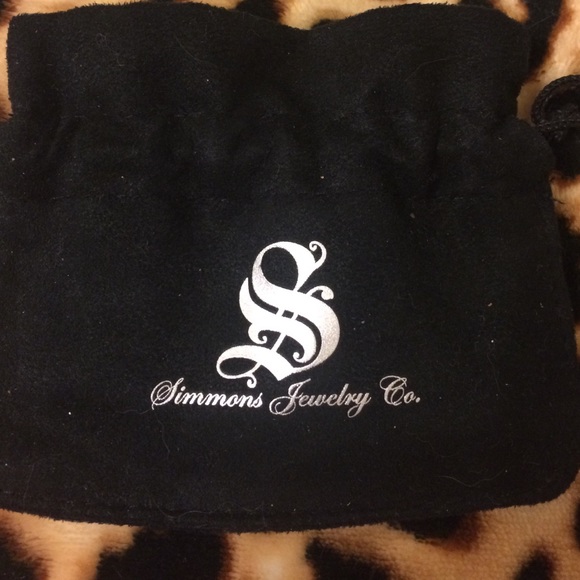 Diamond Hello Kitty charm bracelet 👑