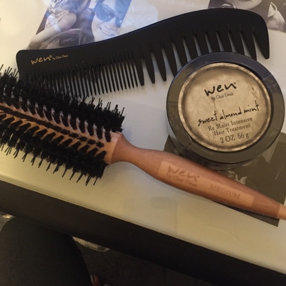 Sealed Wen hair treatment and two Wen brushes