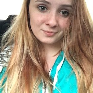 Meet your Posher, Brianna