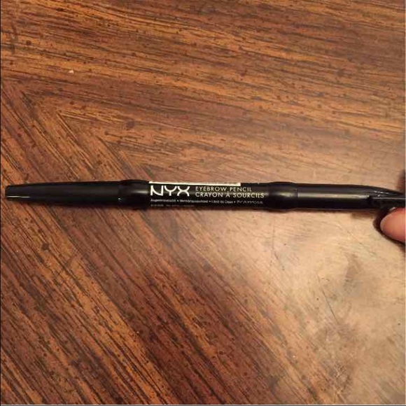 NYX eyebrow pencil black