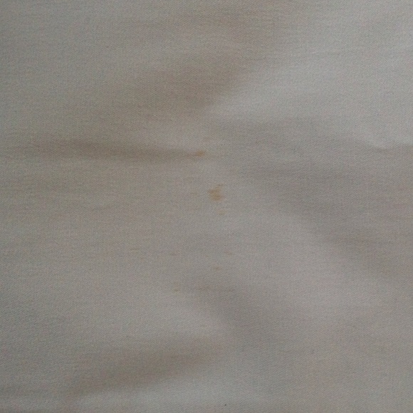 Jodi skirt with slit in back - Picture 3 of 4