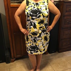 Ronnie Nicole Printed Dress 👗