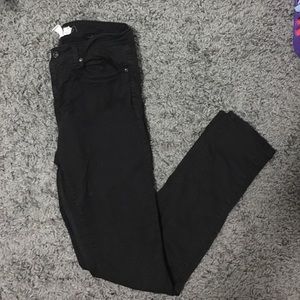 Mid-high rise, black skinny jeans H&M