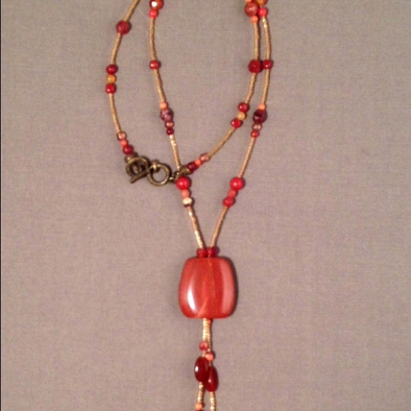 Long tassel necklace - Picture 3 of 3