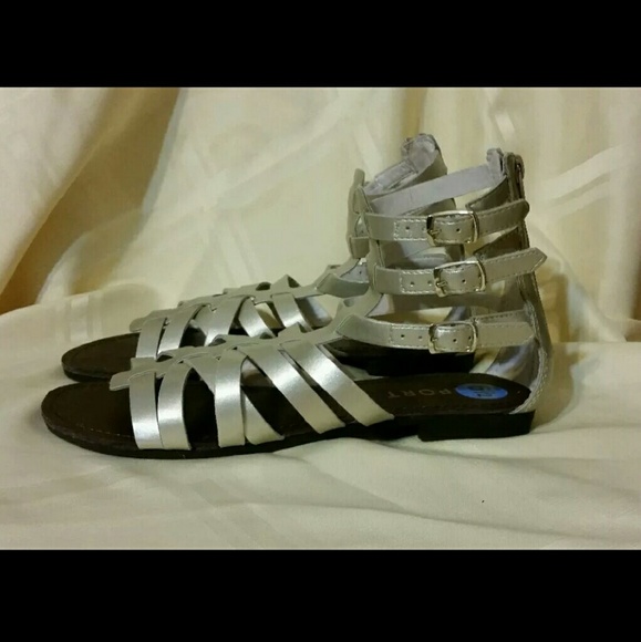 Report Gladiator Sandals