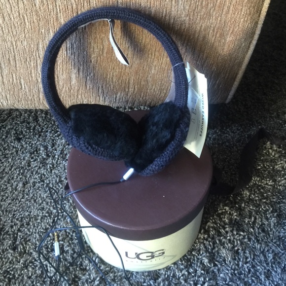 Ugg Wired Earmuffs