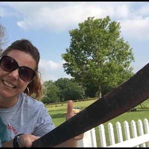 Meet your Posher, Nic