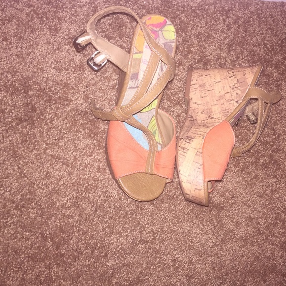 Summer time wedges
