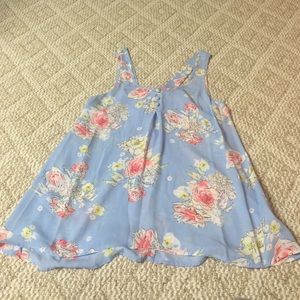 Size Large floral tank