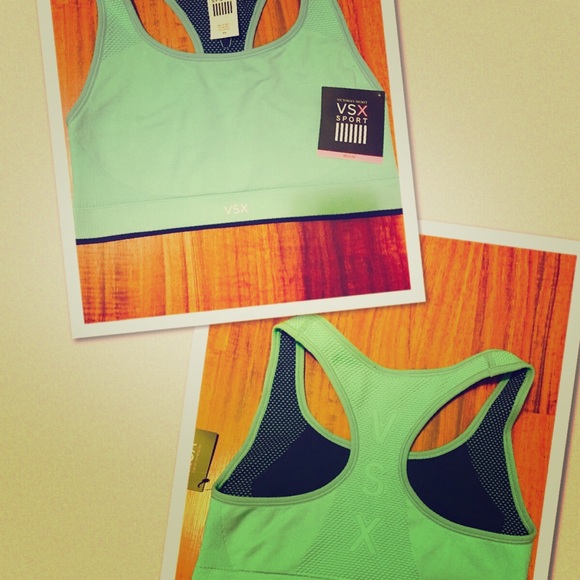 VSX reversible sports bra medium