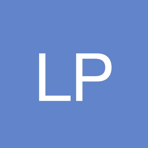 Meet your Posher, Laurie ann