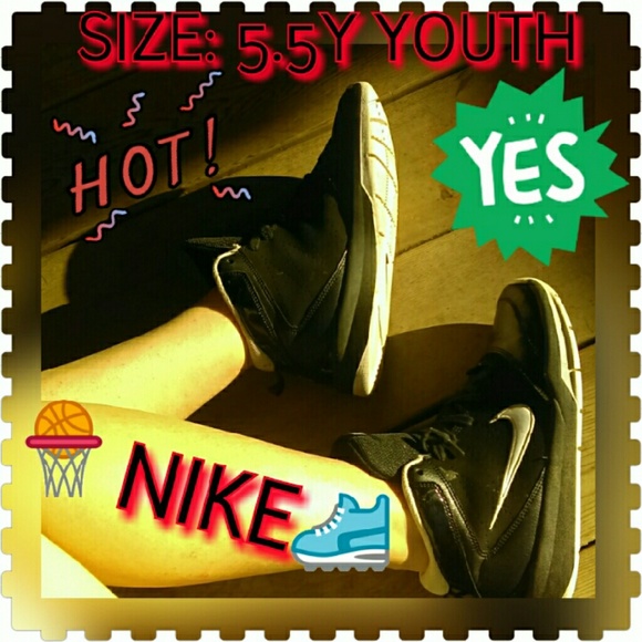 *LIKE NEW*BLK NIKE HIGH TOP SZ:5.5Y/6.5-7W