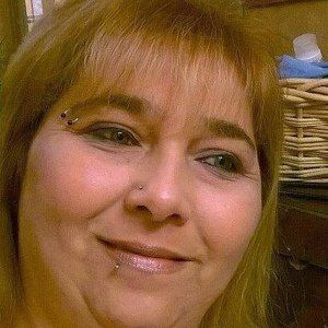 Meet your Posher, Connie