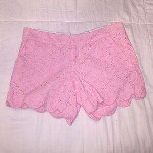 Lilly Pulitzer Buttercup scalloped lace shorts