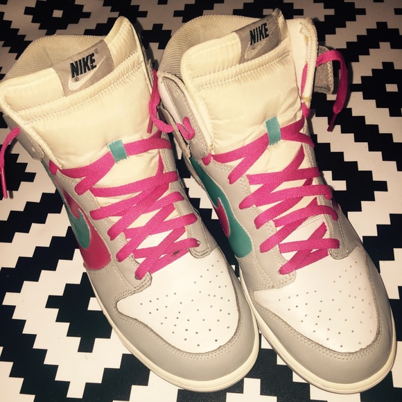 One Of A Kind Custom Painted Dunks - image 2