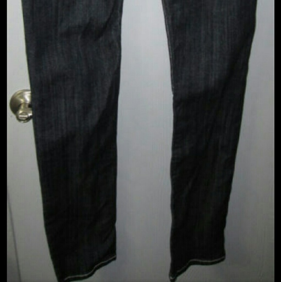 Skinny Jeans - Picture 2 of 3