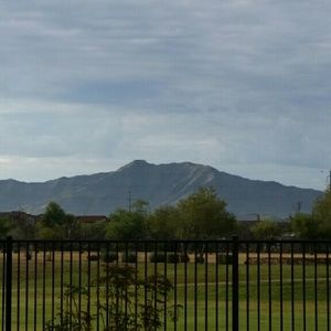 Meet your Posher, Corrie