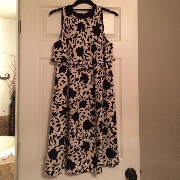 Ann Taylor Loft Maternity Dress