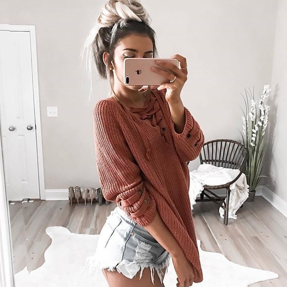Sweaters - 🙌🏽It's all about that "Lace up"sweater this year