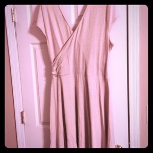 Tan/bone dress with cute sleeves and side scrunch.