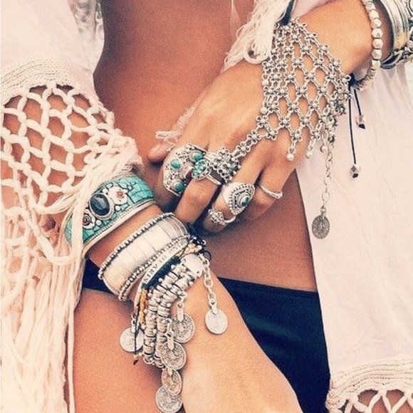Jewelry - Boho Hand Jewelry 🎉HOST PICK 4/13🎉
