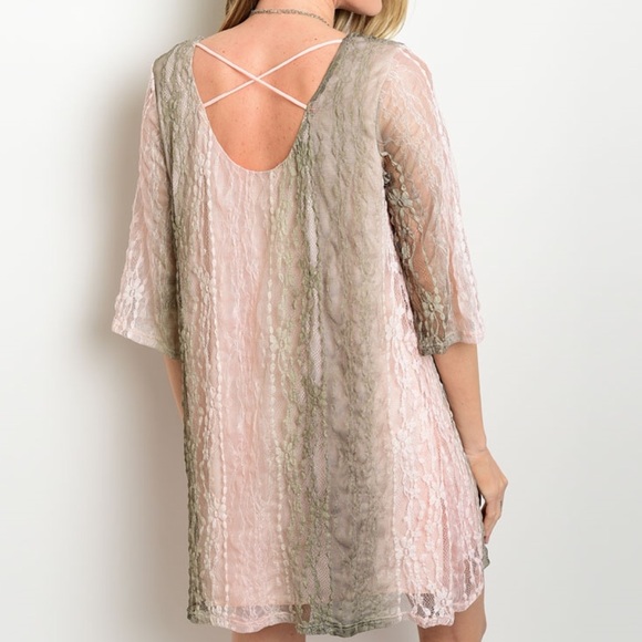 multicolored shift dress - Picture 3 of 4