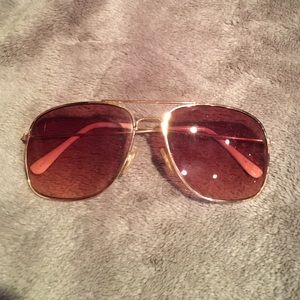 Cute gold sunglasses