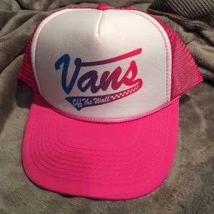 Vans hat, perfect for summer