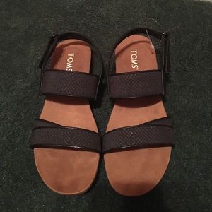 Toms black sandals size 8