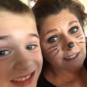 Meet your Posher, Robyn