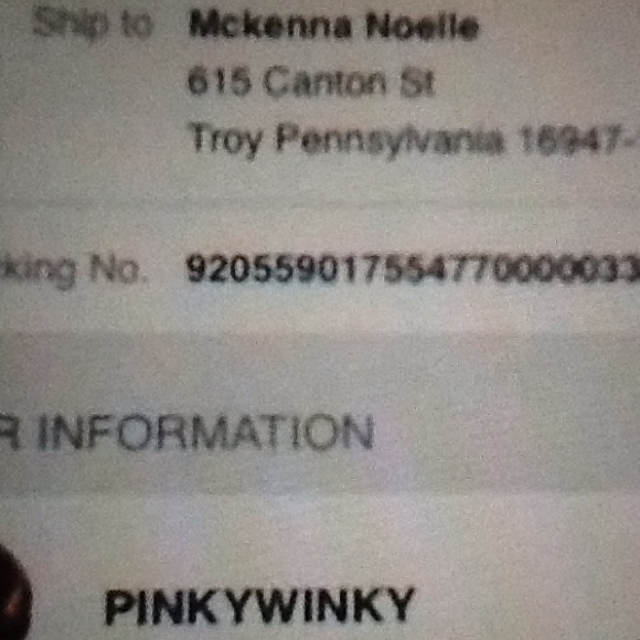 Scammer alert! Vs pink