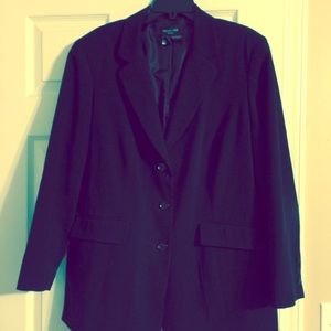 Black suit blazer, 3 button