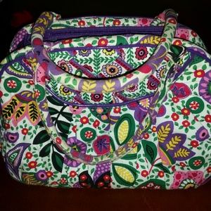 🌸Vera Bradley Viva la Vera handbag. Rare find🌺