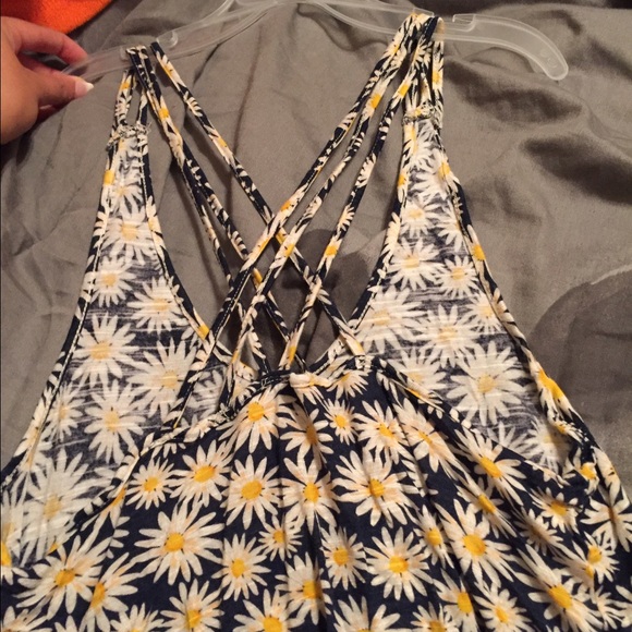 flower shirt with cris-cross back - Picture 2 of 2