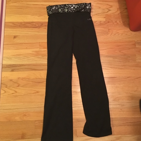PINK boot yogas